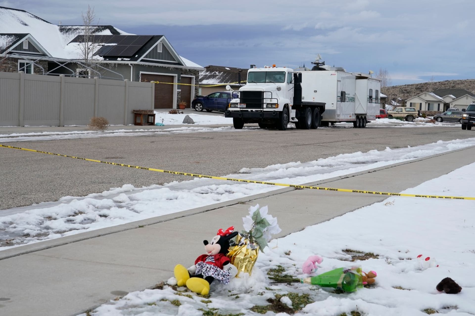 Obyvatelé města Enoch v americkém Utahu jsou zděšeni brutální vraždou.