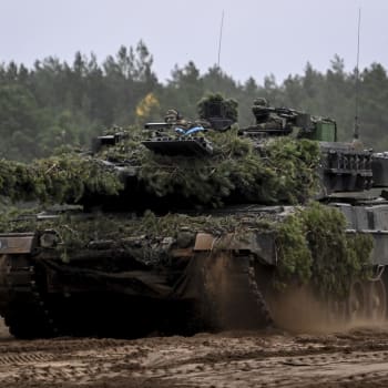 Německý tank Leopard na cvičení v Litvě (26. 9. 2022)