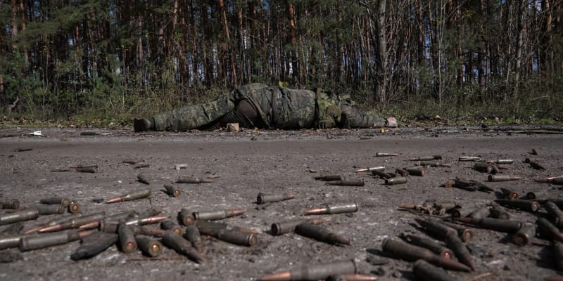 Tělo mrtvého ruského vojáka