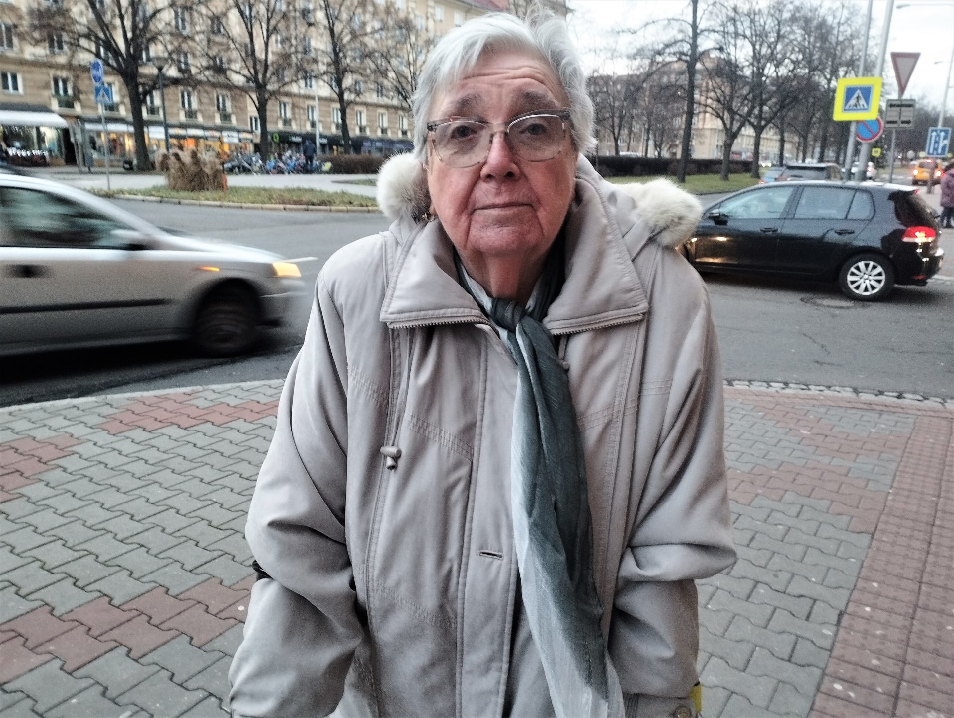 Prezidentské volby, 82letá Jarmila Vežranovská chce volit Danuši Nerudovou.