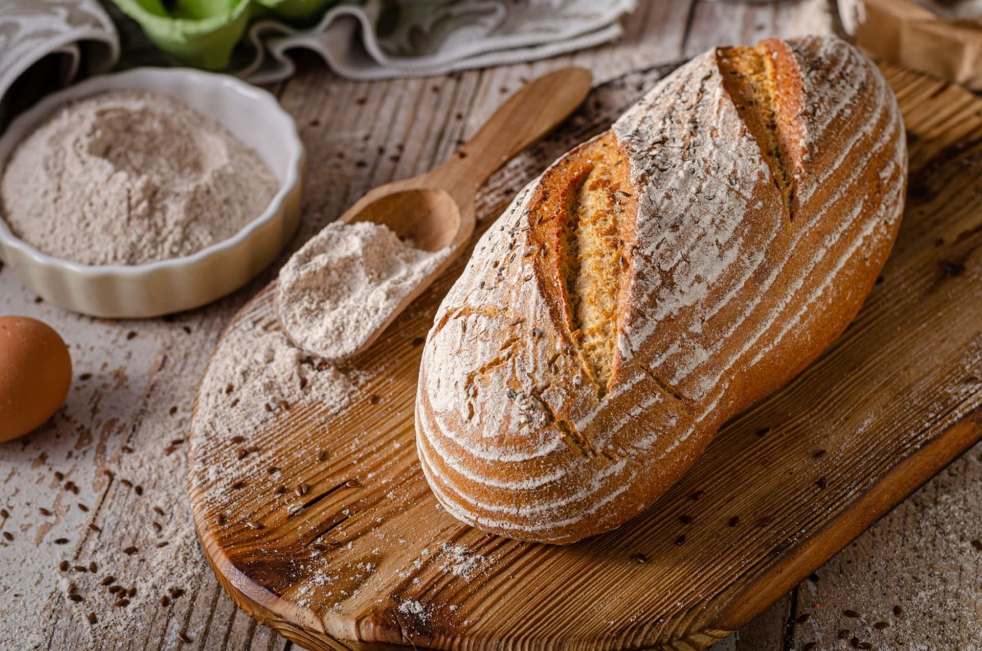 Domácí chléb Šumava  jednoduchý recept na českou klasiku