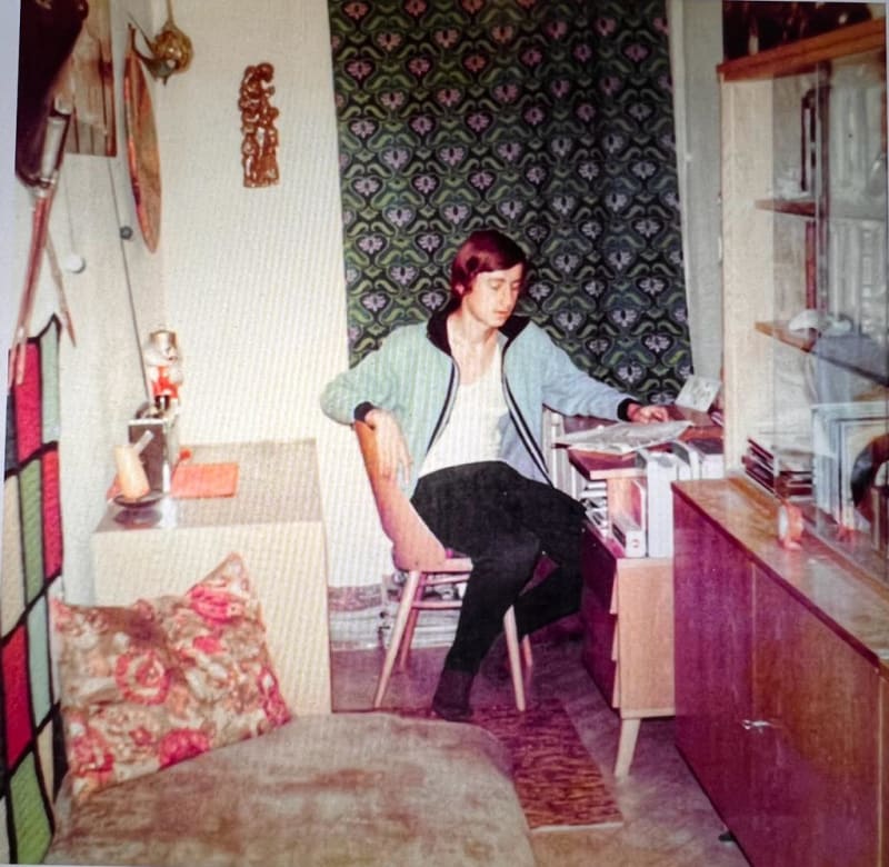 Andrej Babiš v roce 1972 ve svém pokoji u rodičů