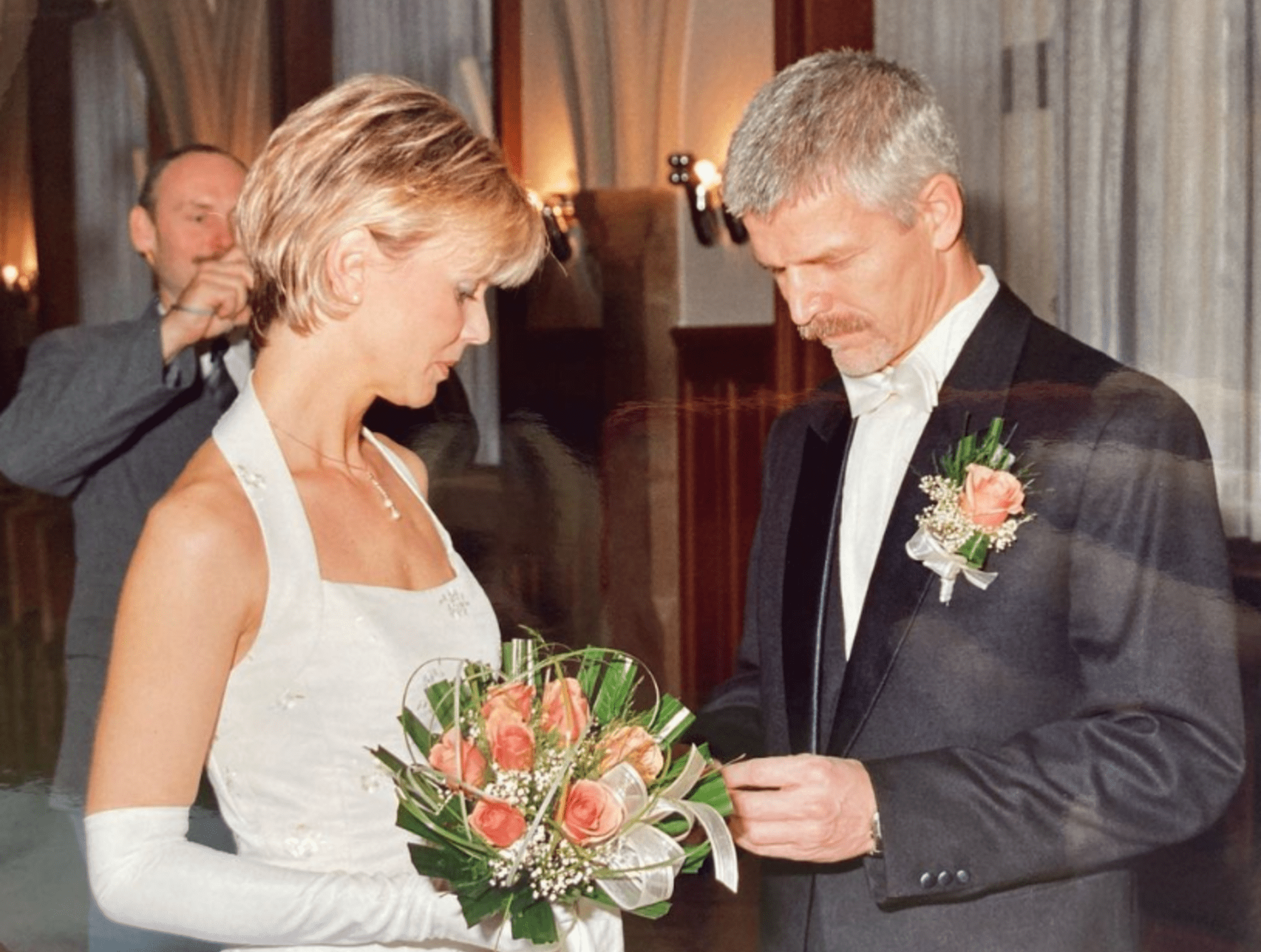 Svatba Petra Pavla a Evy Pavlové v roce 2004.