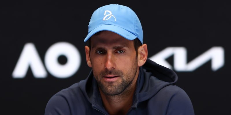 Novak Djokovič je zvyklý být středem pozornosti. Na Australian Open to bude platit dvojnásob.