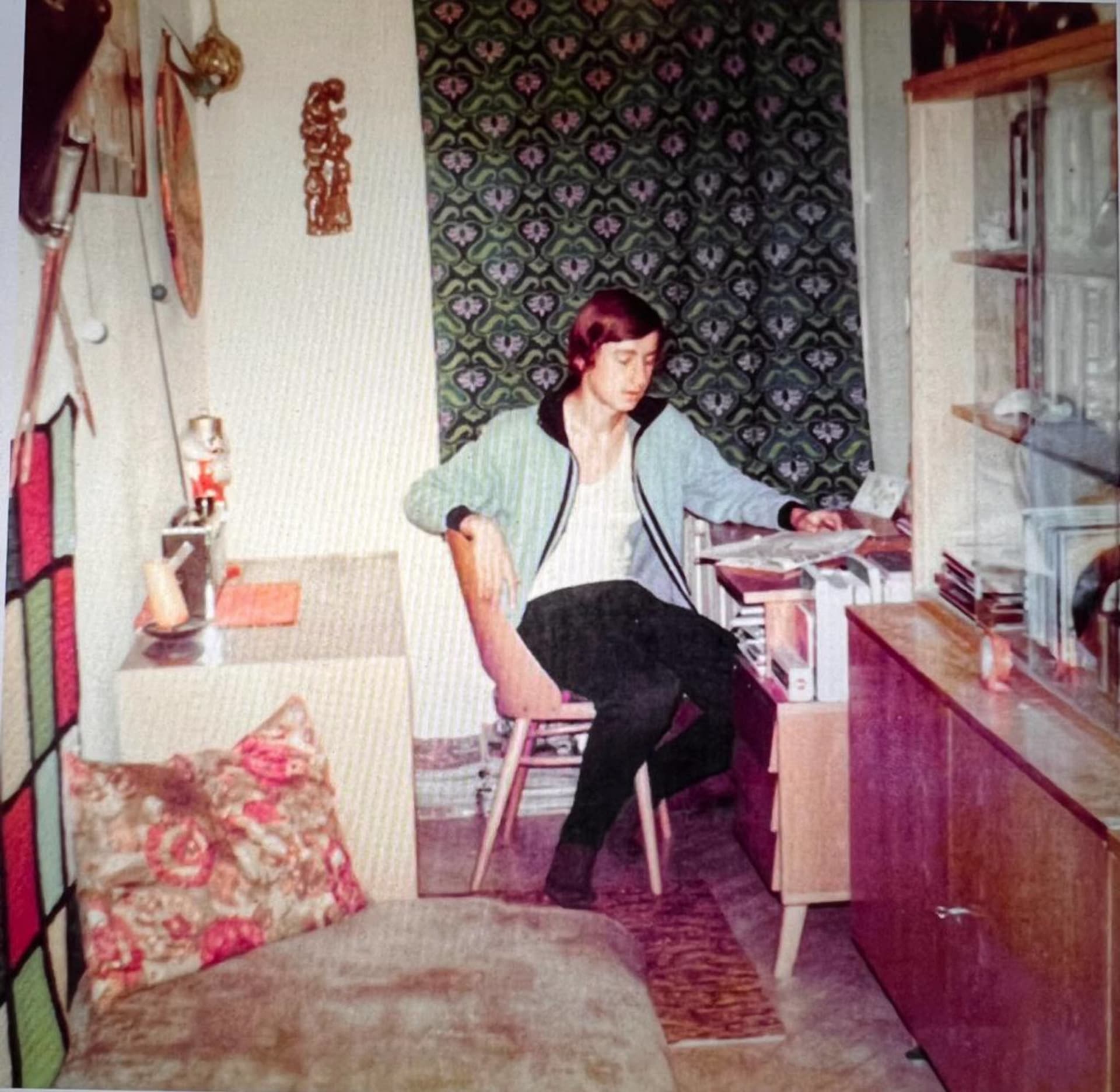 Andrej Babiš v pokoji u rodičů, když mu bylo 18 let.