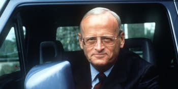 Zemřel Carl Hahn, muž, který Volkswagenu koupil Škodovku. Bylo mu 96 let