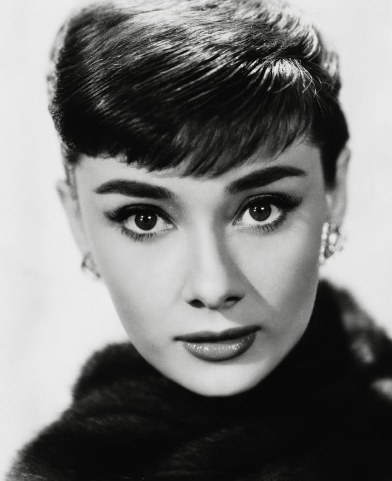 Audrey Hepburn za svůj život celkem pětkrát potratila.