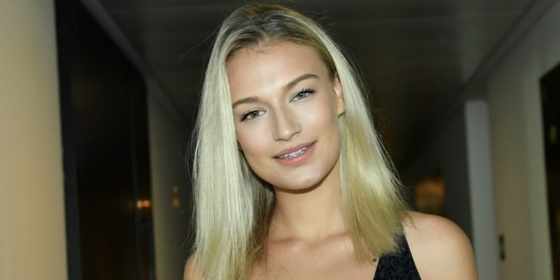 Modelka Kateřina Kasanová má jedno oko hnědé, zatímco druhé modré.