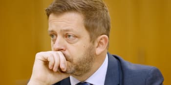 Stonjeková: Vláda neumí komunikovat. Rakušan zmiňuje pomoc Ukrajině místo zájmu o Čechy
