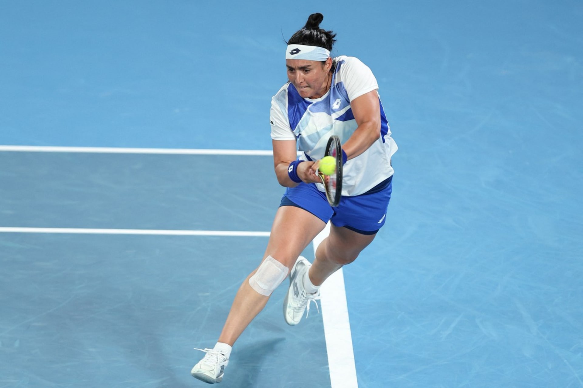 Džábirová loni došla na Australian Open až do čtvrtfinále. Teď její cesta skončila o dost dříve.