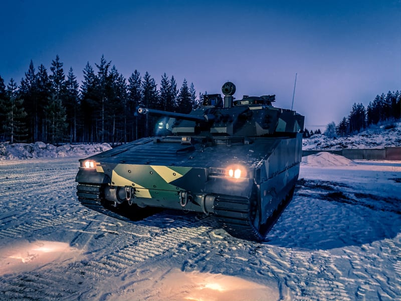 Švédské obrněné vozidlo pěchoty CV90