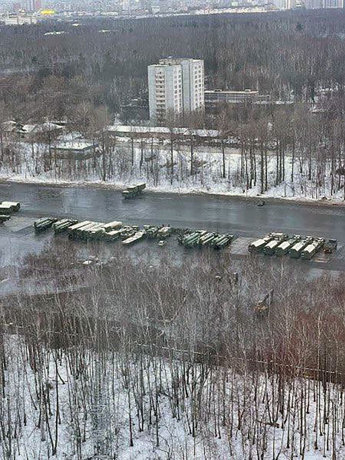 Rusové údajně instalovali systémy protivzdušné obrany i v okolí Moskvy.