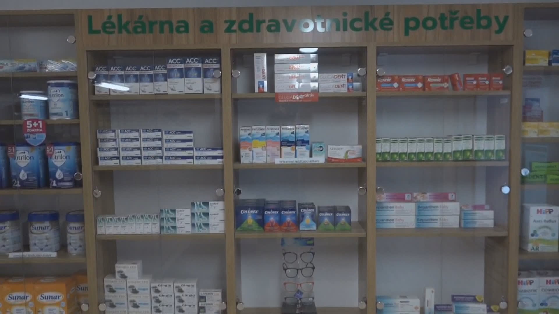 V Česku stále chybí léky. 