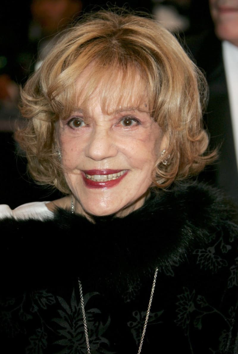 Její 65 let trvající kariéra jí přinesla více než 130 různých filmových rolí.