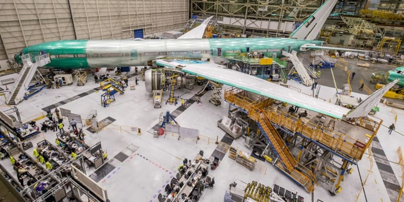 Na vývoji nového Boeingu 777X se začalo pracovat už v roce 2013