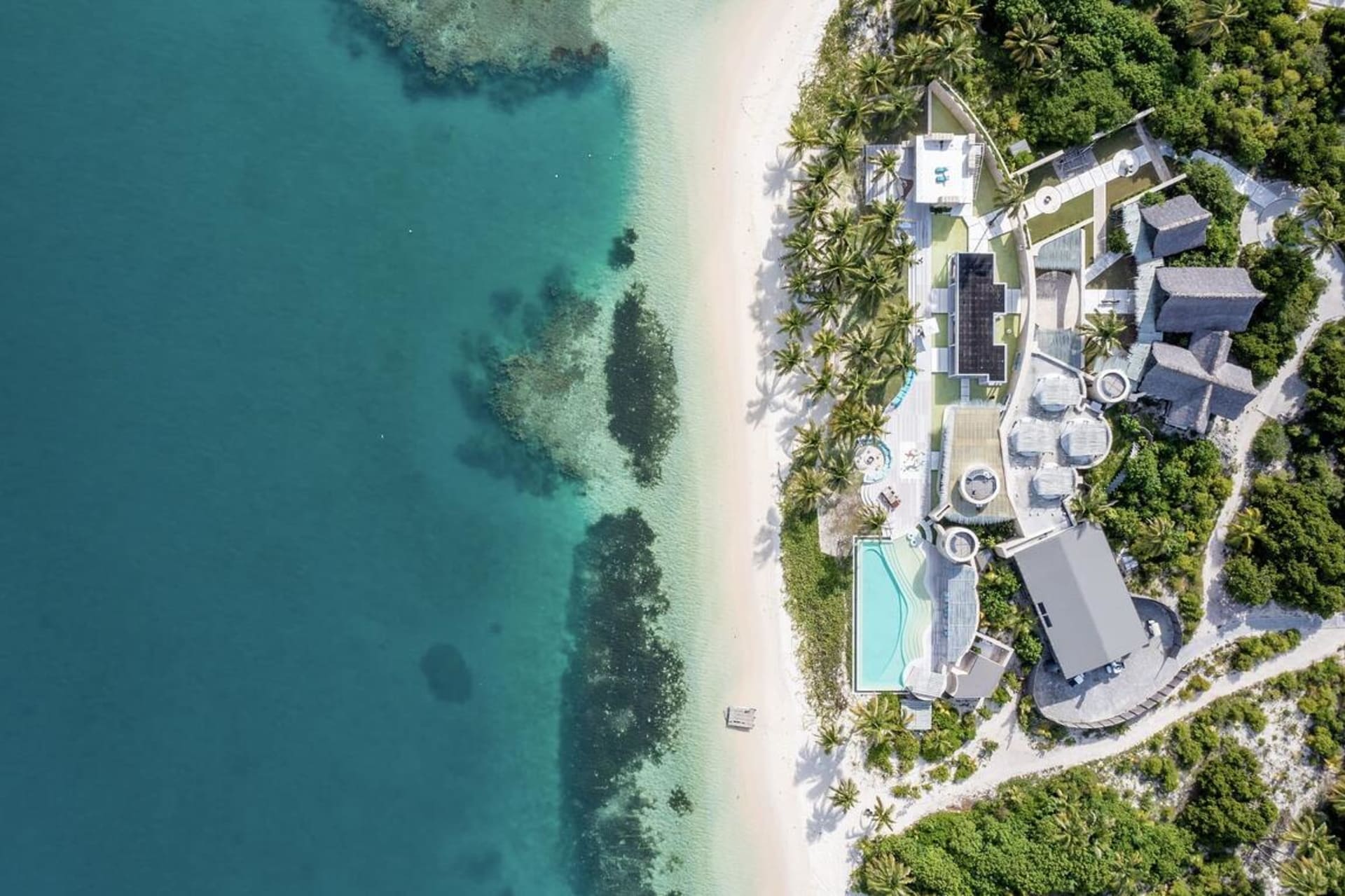 Resort si můžete pronajmout celý i s ostrovem.