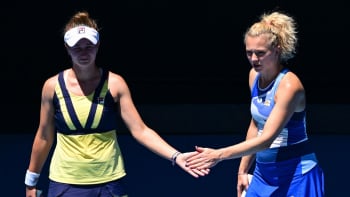 Česká radost na Australian Open: Krejčíková se Siniakovou jsou potřetí za sebou ve finále 