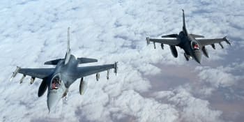 CNN: Stíhačky F-16 pro Ukrajinu? Západ to nezvažuje nadarmo, zlomová pomoc to ale nebude