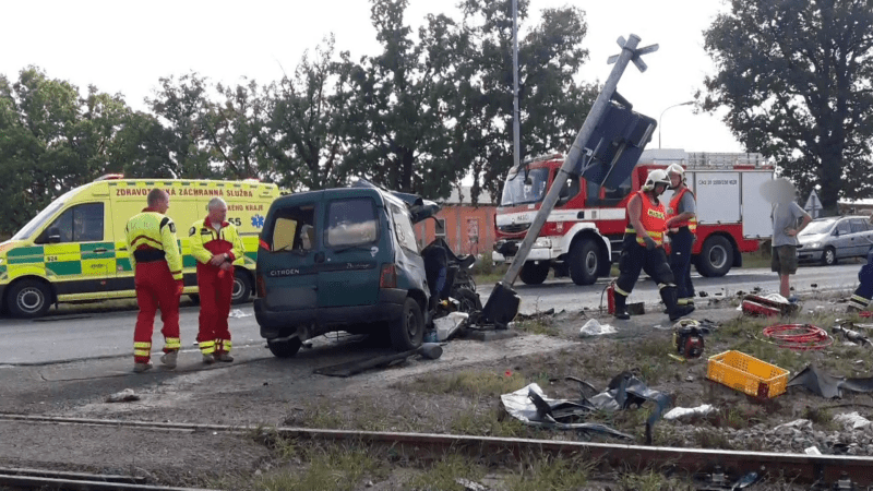 Tragických nehod na železničních přejezdech přibývá.