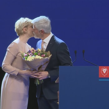 Nově zvolený prezident Petr Pavel poděkoval své ženě Evě