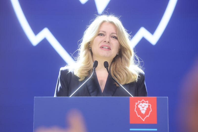 Do štábu nově zvolené hlavy státu Petra Pavla zavítala i slovenská prezidentka Zuzana Čaputová