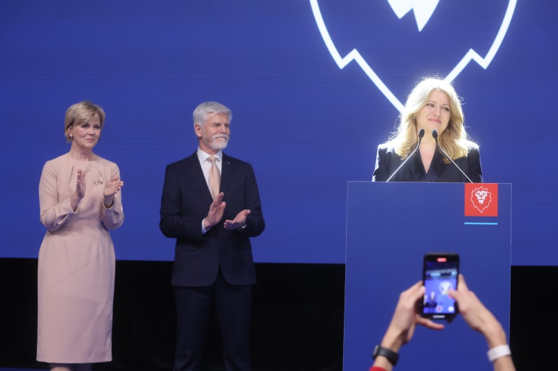 Do štábu nově zvolené hlavy státu Petra Pavla zavítala i slovenská prezidentka Zuzana Čaputová.