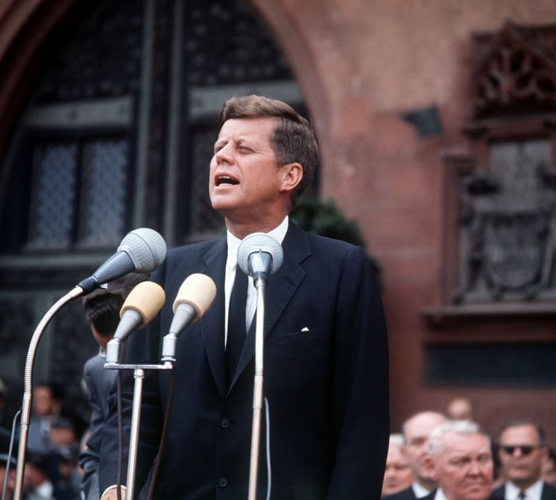 Vojenskou zkušenost měl za sebou i americký prezident John F. Kennedy.