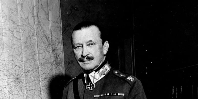 Finský šlechtic Carl Gustav Emil Mannerheim vytvořil tamní armádu a vedl obranu Finska v Zimní válce. Na stará kolena se stal i prezidentem.