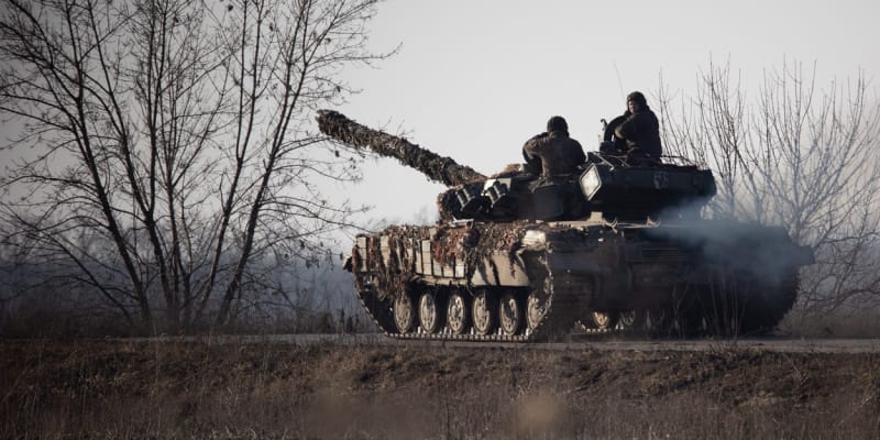 Ukrajinský tank u Bachmutu (27. 1. 2023)