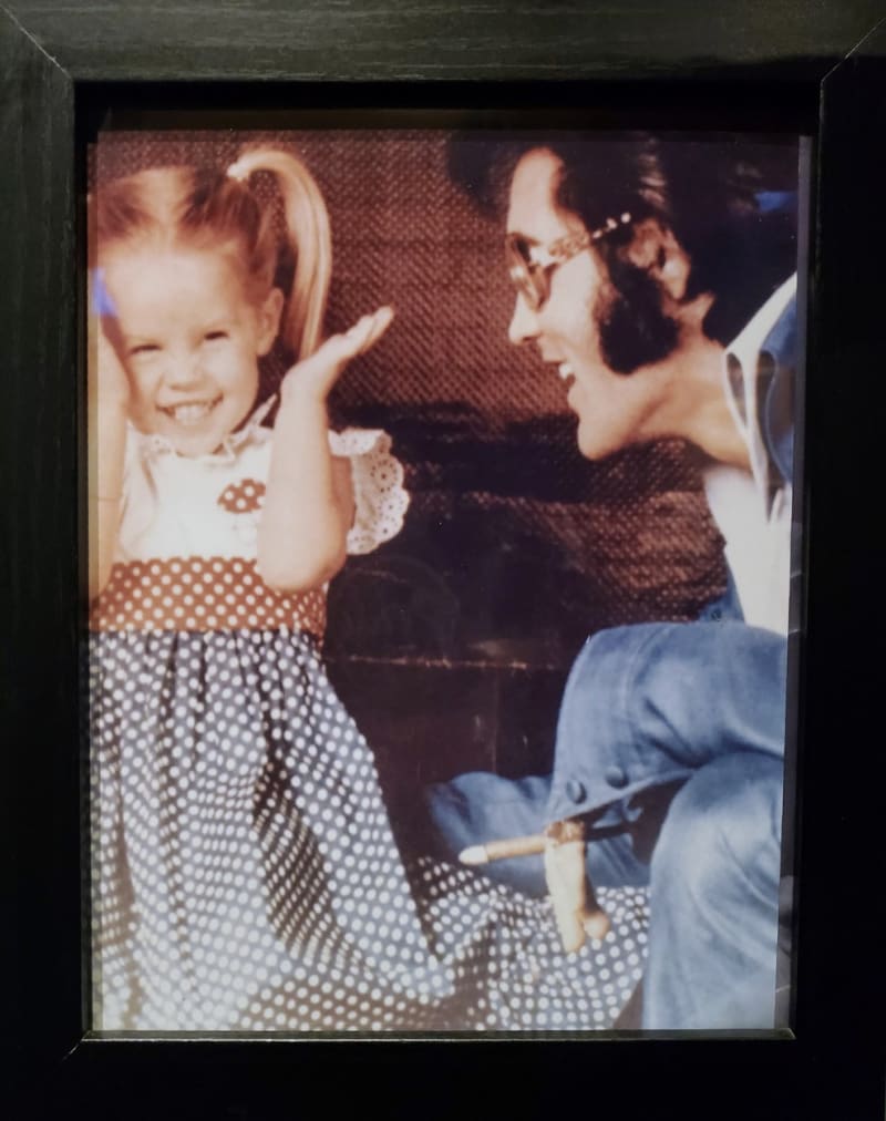 Elvis Presley se svou jedinou dcerou Lisou Marií.