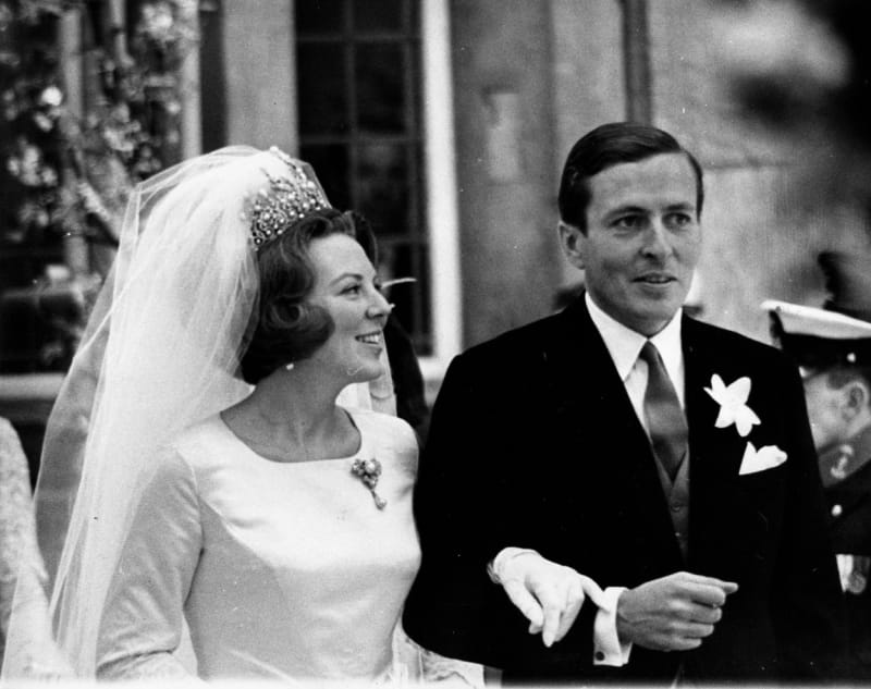 Beatrix na své svatbě s Clausem von Amsbergem (1966)