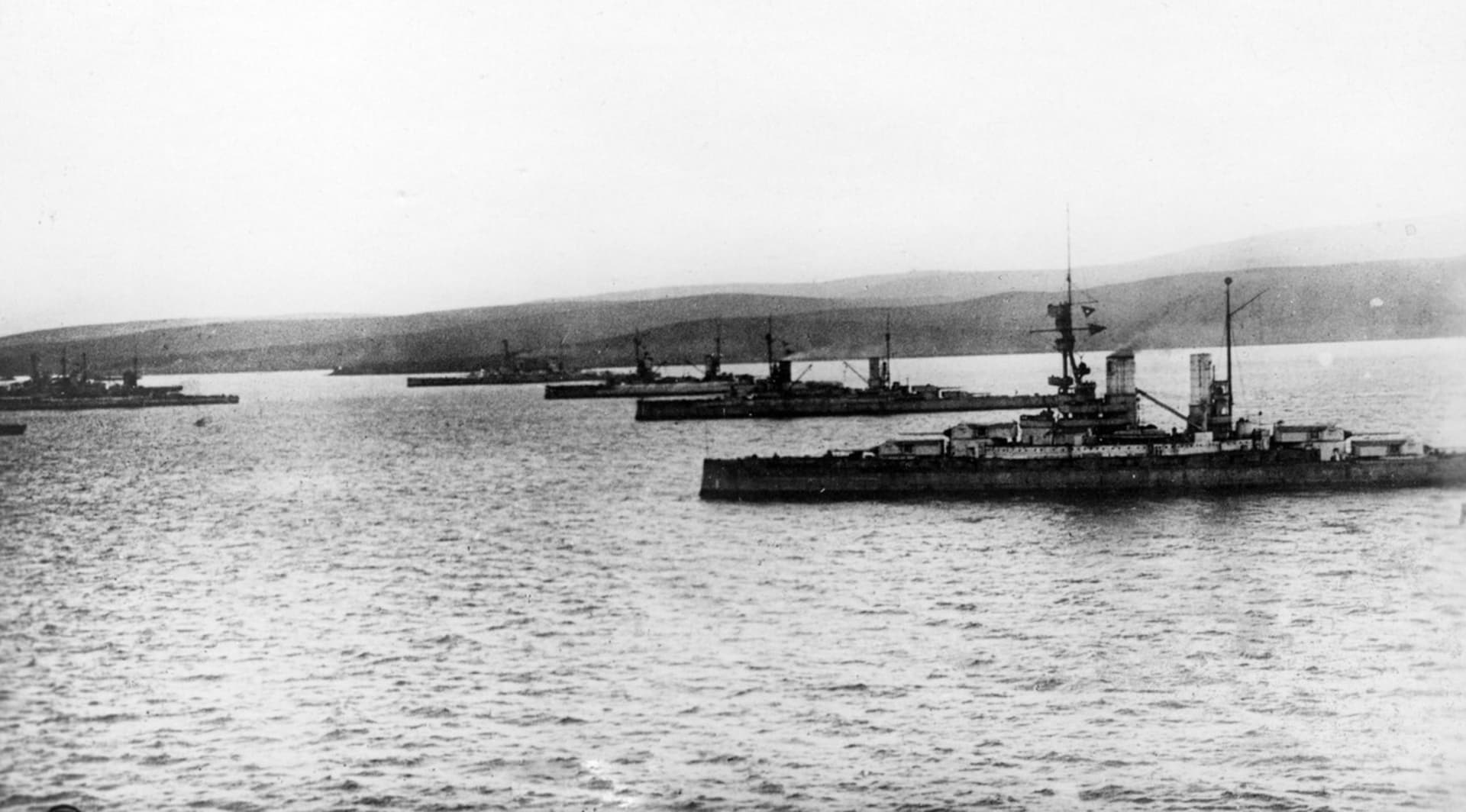 Německá flotila kotvící ve Scapa Flow