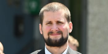 Drama ve slovenském parlamentu: Poslanec zkolaboval a přestal dýchat přímo během schůze