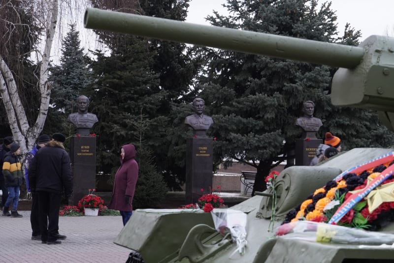 Rusové si připomínají 80 let od bitvy u Stalingradu.