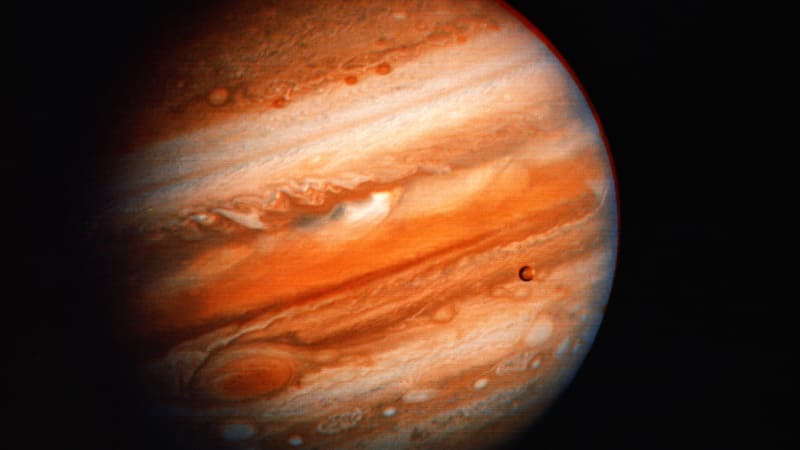 Kolik měsíců má Jupiter? Jejich počet se právě závratně zvýšil a trumfl Saturn