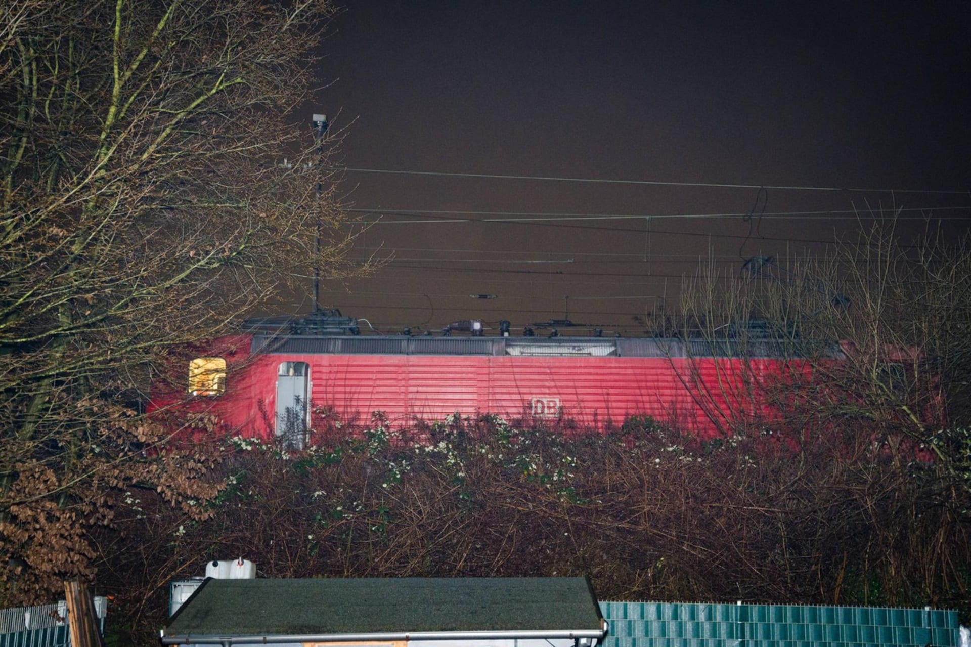 V německém Recklinghausenu na západě Německa srazil ve čtvrtek večer nákladní vlak dvě děti. 