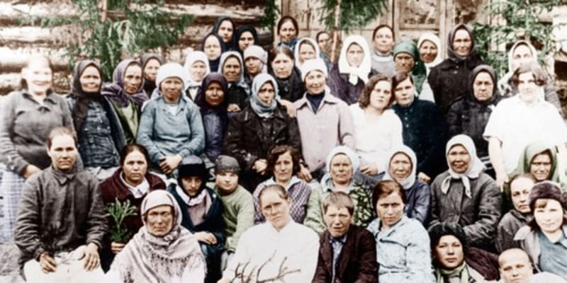 Kolorizovaná fotografie z gulagu.
