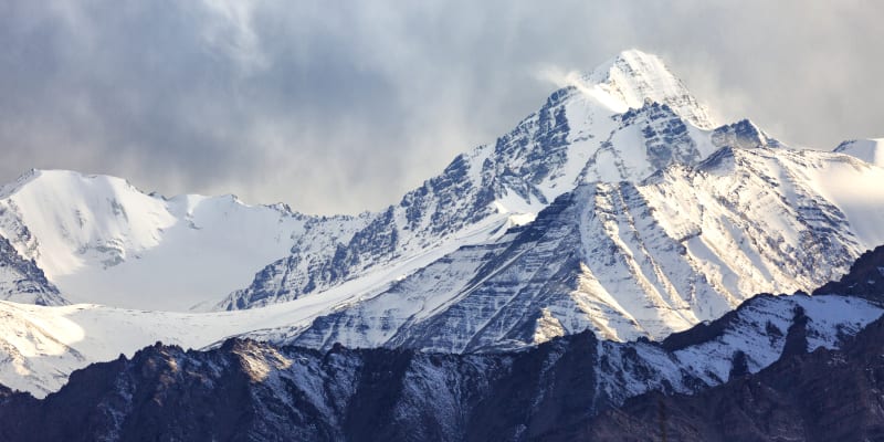 Pod lavinou v Himaláji zahynuli dva polští turisté.