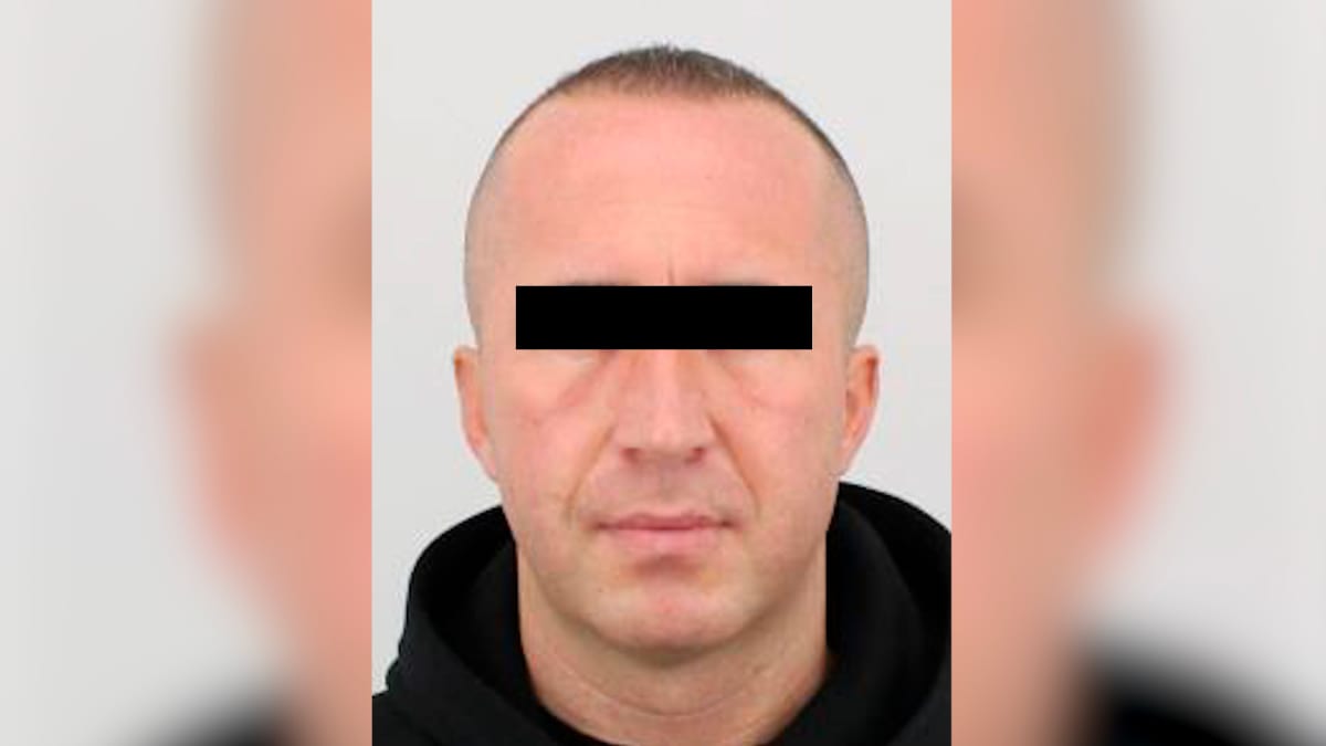 Podezřelého z vraždy v Praze našli mrtvého v Polsku.