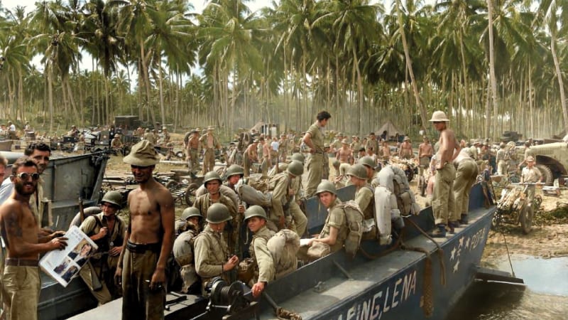 Americká námořní pěchota se vyloďuje na Guadalcanalu