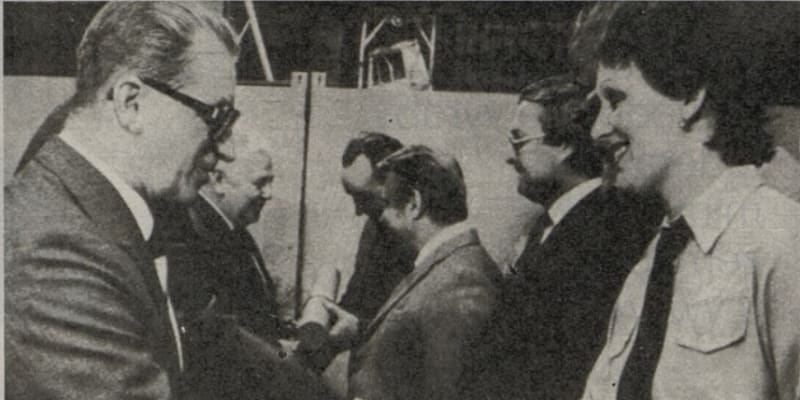 Lubomír Štrougal v Sevromoravském kraji. Časopis Květy 1984. Zdroj Národní digitální knihovna Kramerius. 