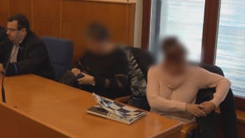 Otřesná slova svědkyně u soudu v Chomutově: Učitelky ve školce nutily děti jíst do pozvracení