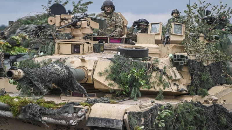 Americké tanky Abrams na cvičení v Polsku (září 2022)