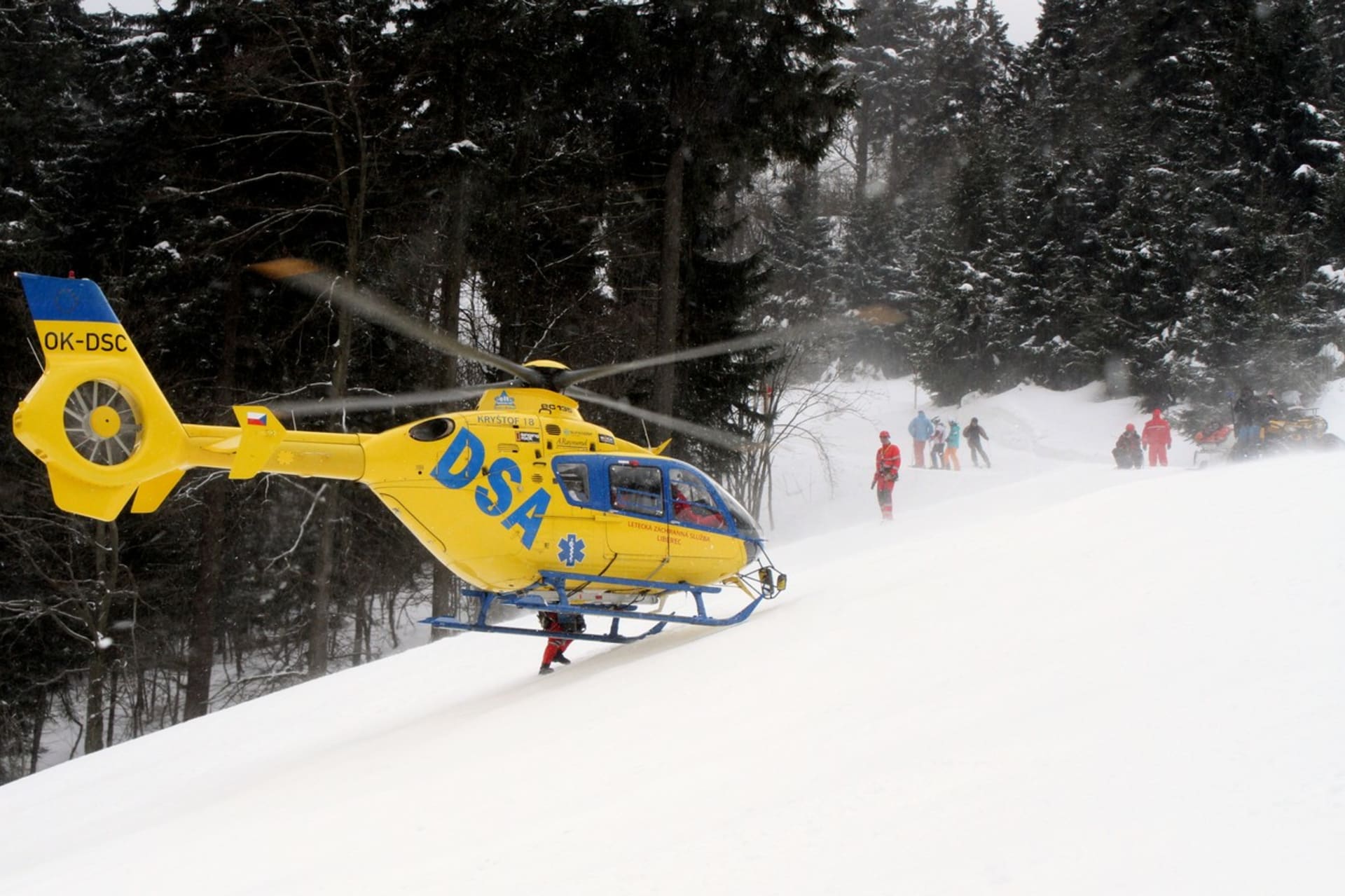 Letecká záchranná služba na horách (ilustrační foto)