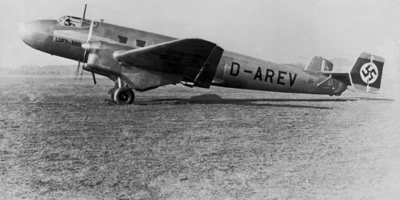 Civilní verzi Ju 86 používala i německá Lufthansa