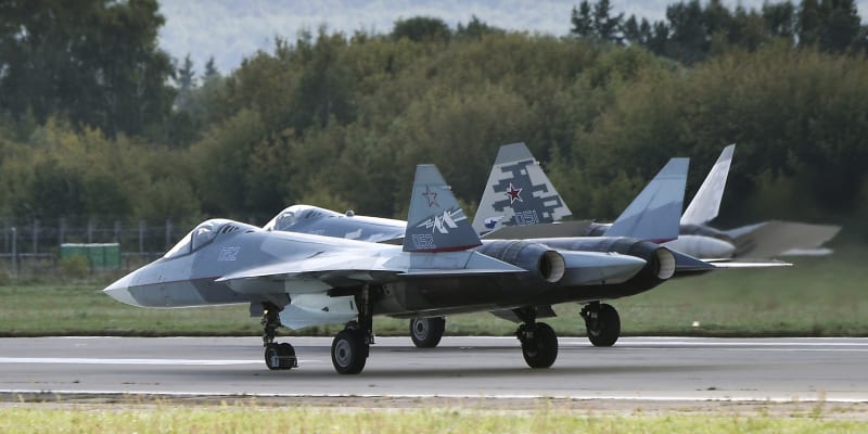 Víceúčelový ruský letoun páté generace Suchoj Su-57