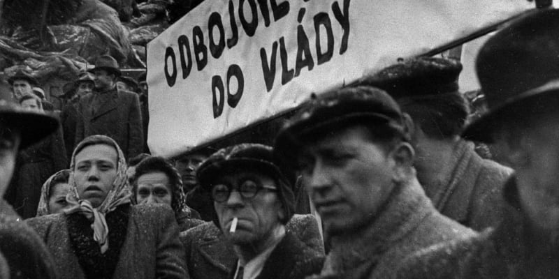 Únor 1948 znamenal konec demokracie