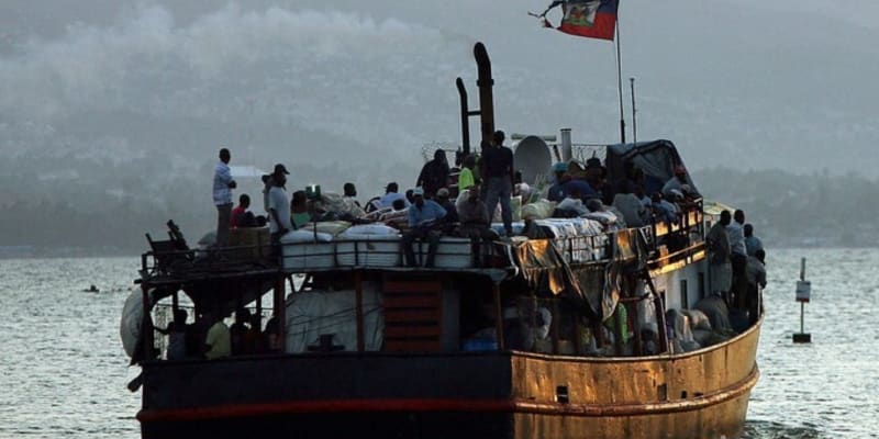 Lodní doprava je na Haiti velmi důležitá a vytížená 