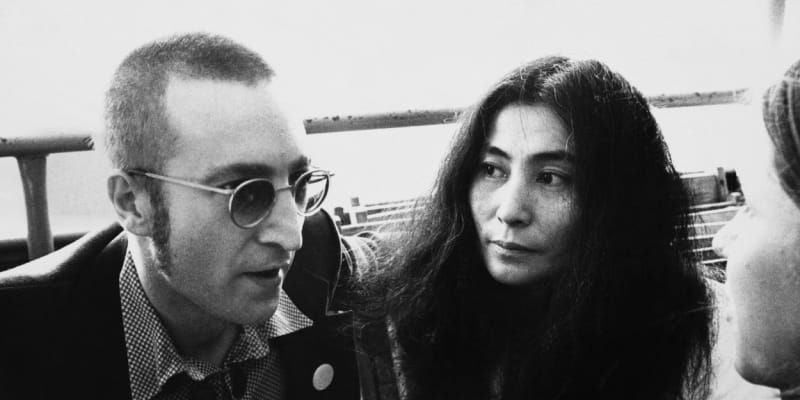 Yoko Ono je dodnes viněna z toho, že mohla za rozpad legendárních The Beatles.