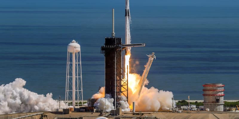 Start rakety Falcon 9